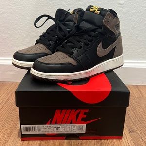 Boys Jordan 1 Palomino Sz 5.5
